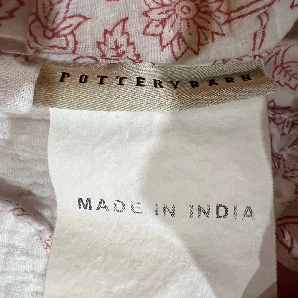 Pottery Barn Pink Floral🌸 Pillow Sham
